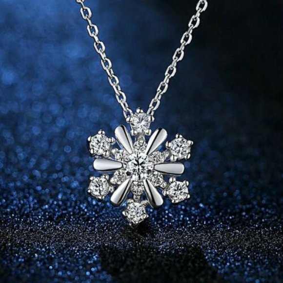 Jewelry - 925 Silver Snowflake Zircon Pendant Necklace Clavicle Chain Women Jewelry Xmas